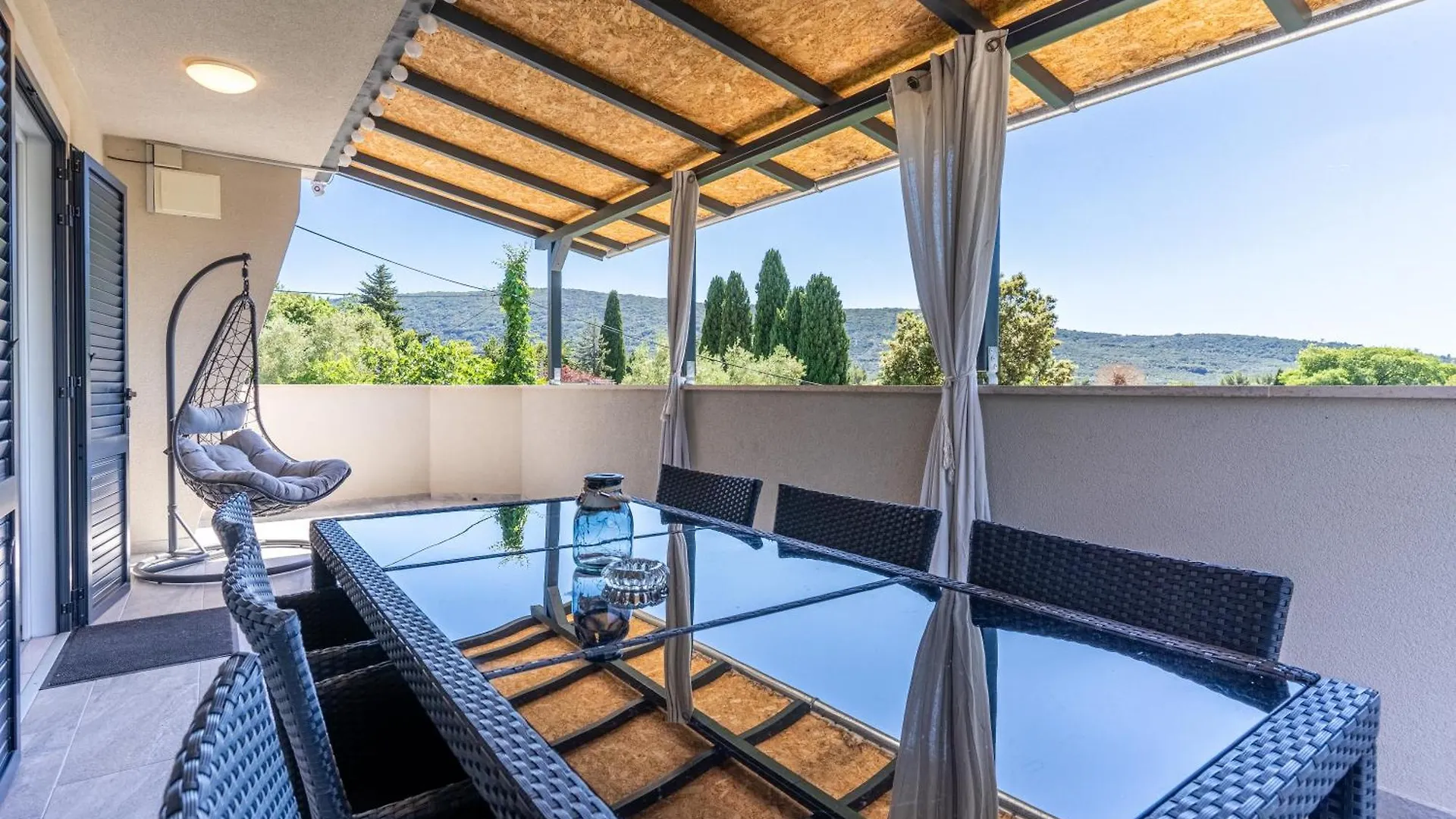 Kuca Matanovic Apartment Cres