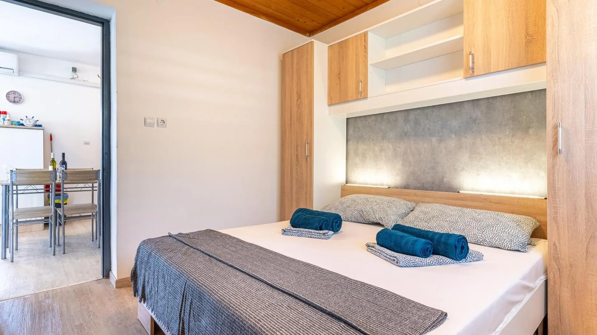 Kuca Matanovic Apartment Cres